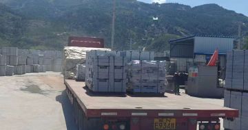 贺州 芝麻白仿形路沿石，直形路沿石