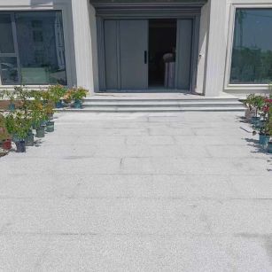 贺州 芝麻白花岗岩地铺石地面铺装