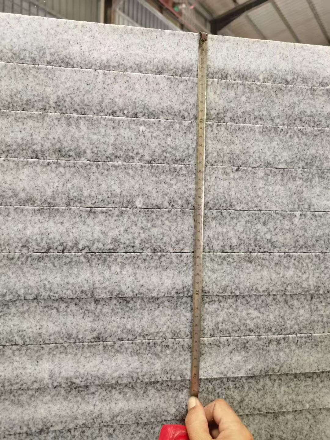 贺州 芝麻白火烧成品厚薄均匀，B料价格接近A料质量