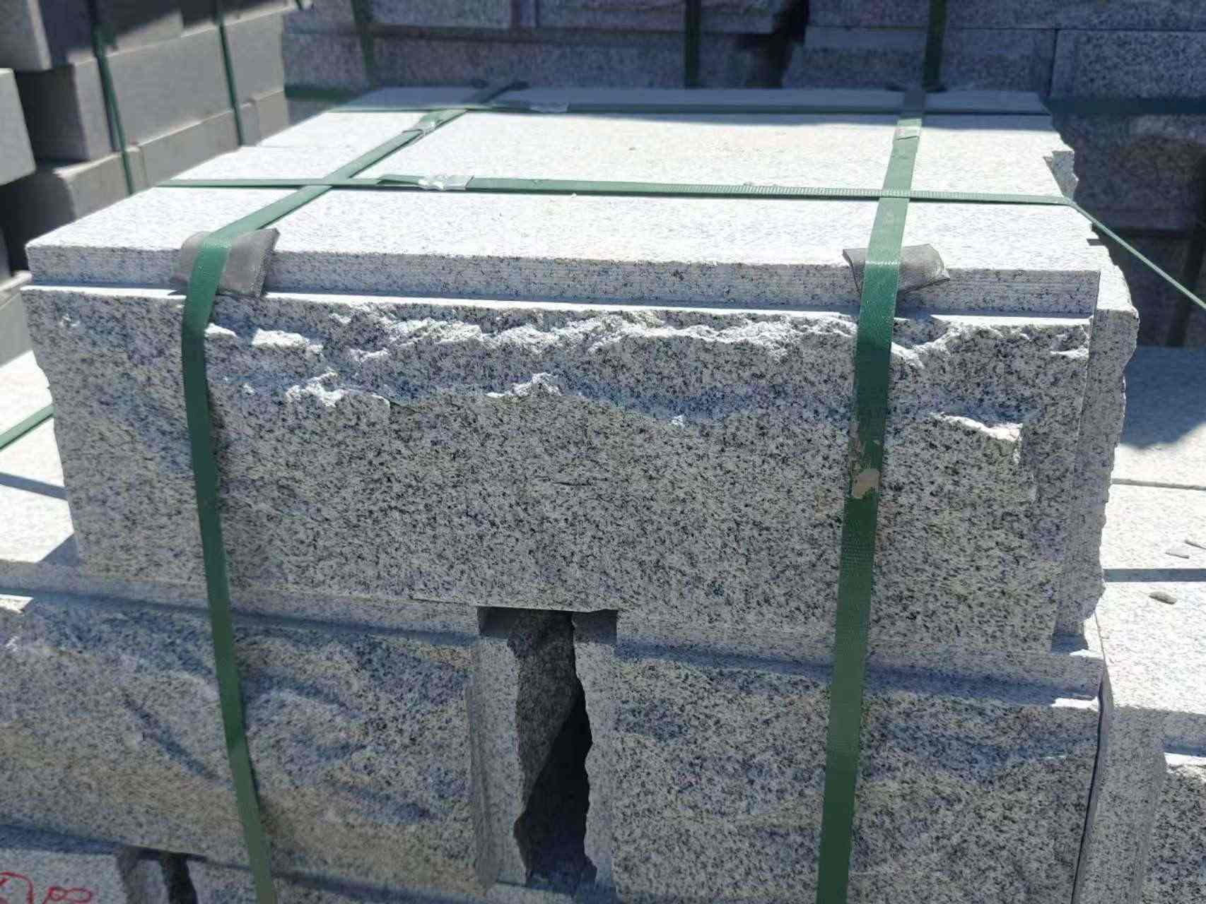 贺州 芝麻白花岗岩自然面成品