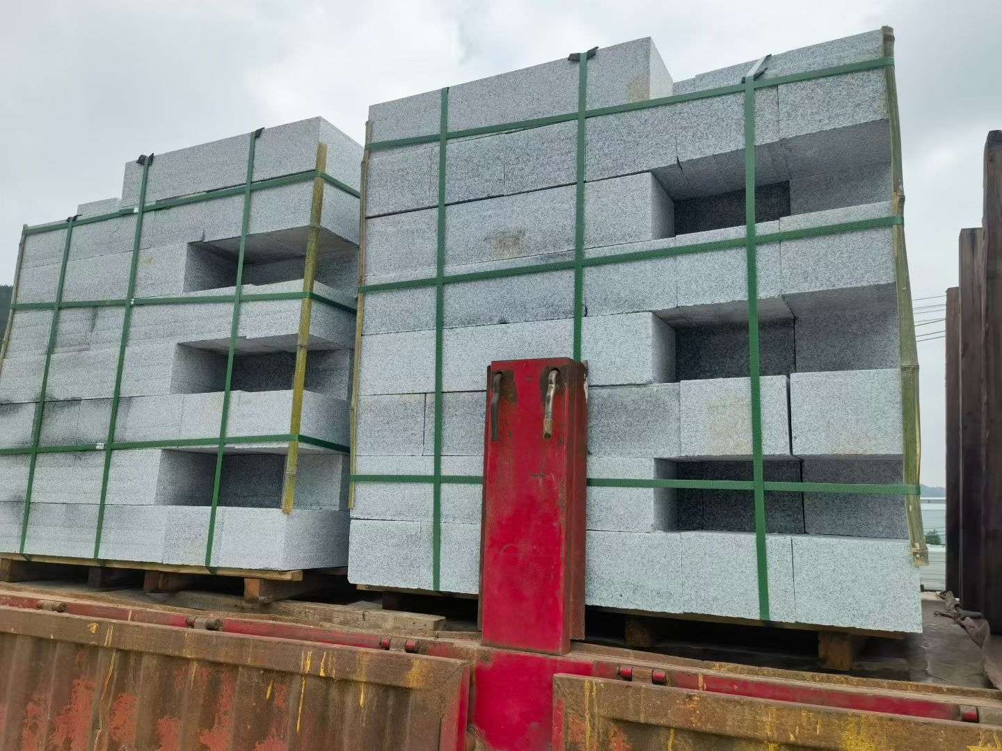 贺州 芝麻白花岗岩路沿石，平石，路侧石，马路牙子，路缘石，立缘石，平缘石等