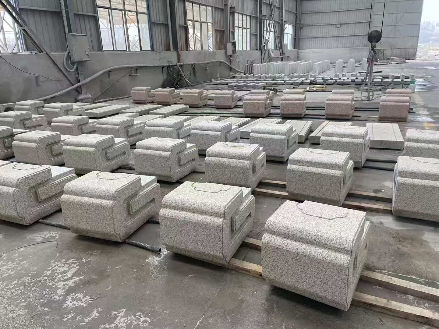 贺州 白麻花岗岩异形加工-石凳，坐凳