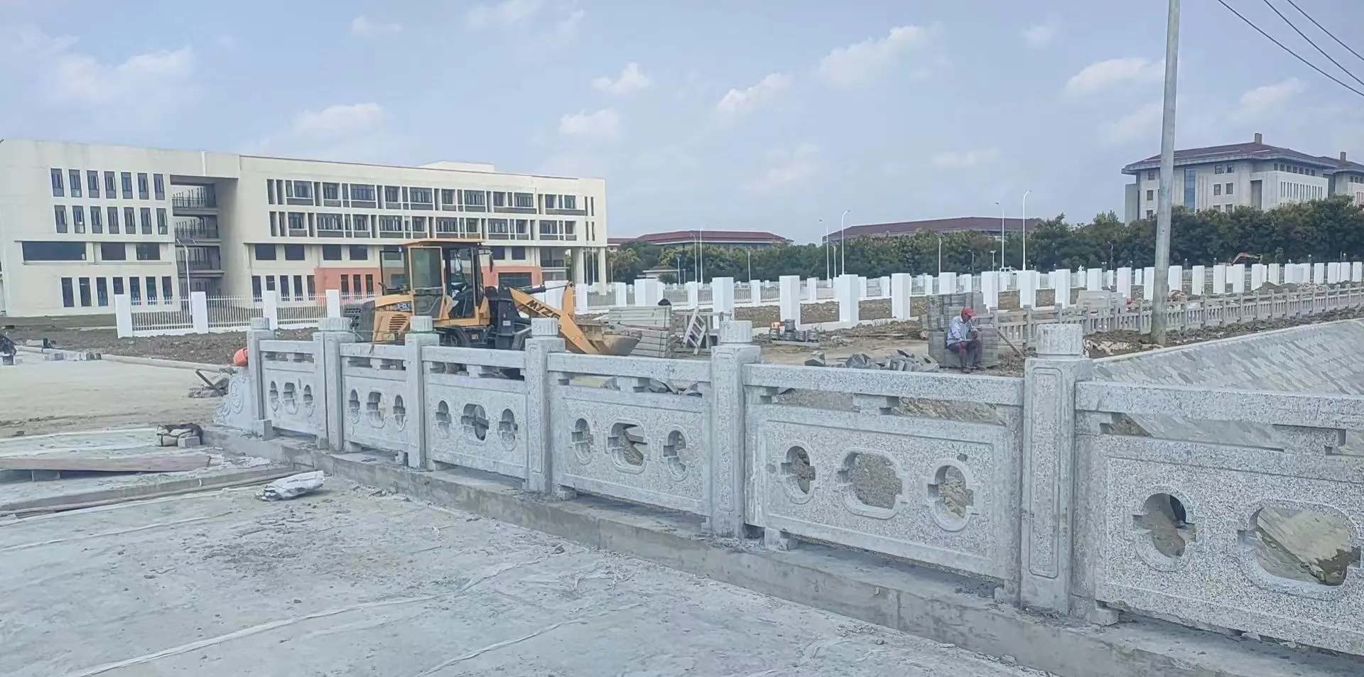 贺州 白麻花岗岩荔枝面河道栏杆