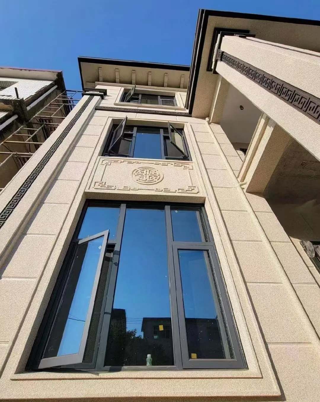 贺州 黄金麻荔枝面别墅外墙干挂效果展示