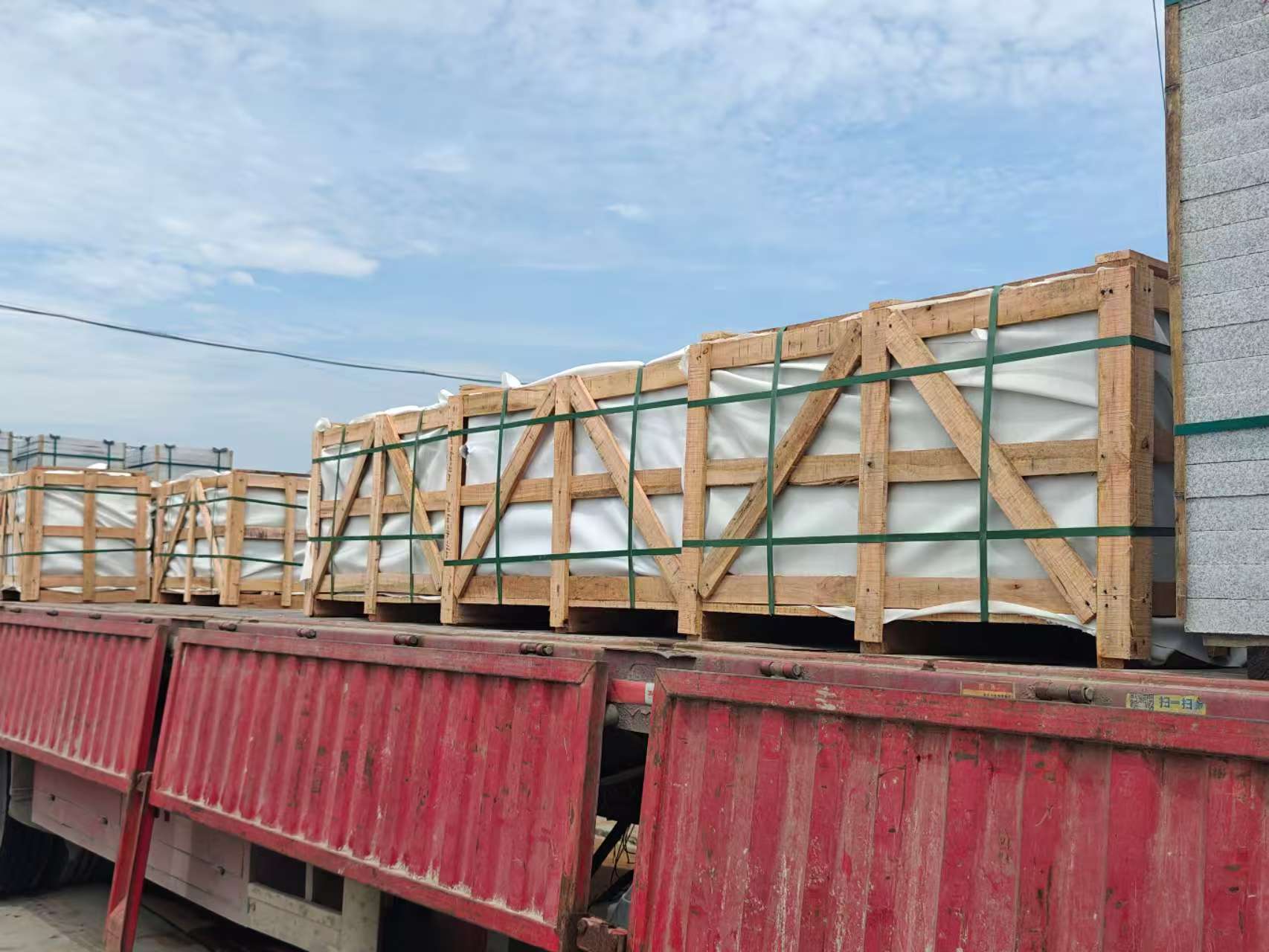 贺州 芝麻白花岗岩地铺石出口专车-泰国游